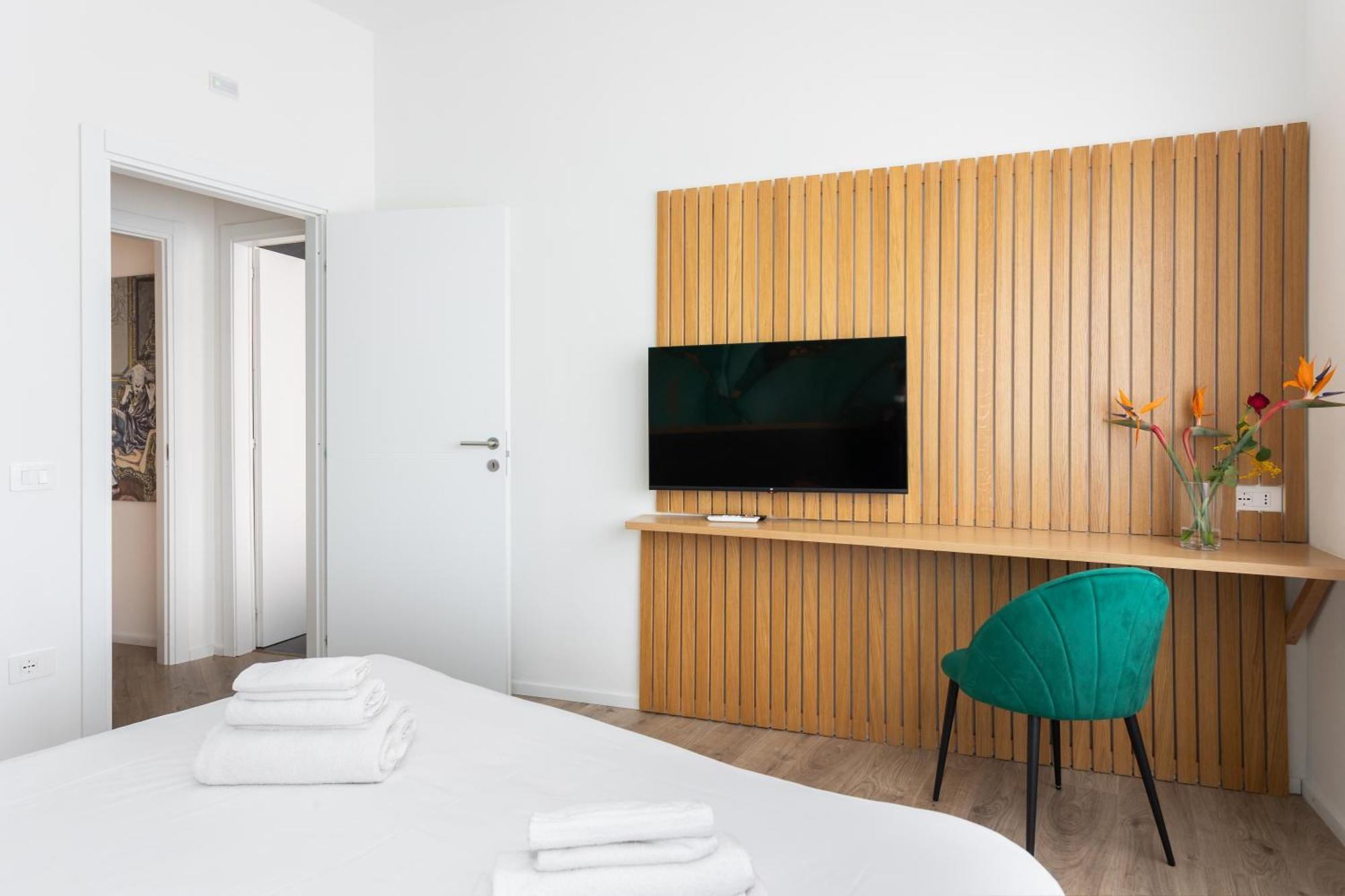 New Elegance Suites Guesthouse Oristano Dış mekan fotoğraf